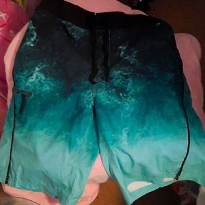 Men's multi color green